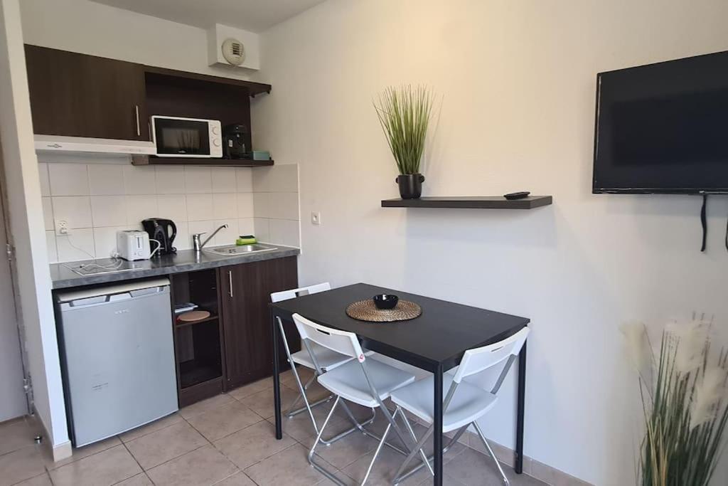 B210 Appartement Disneyland Paris Parking Et Wifi Μοντεβρέν Εξωτερικό φωτογραφία